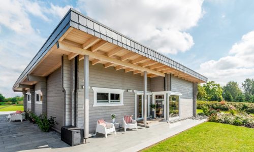 LeonWood-Blockhaus_Flatwood_Green_130_2212SK_01_Hauptansicht_RGB