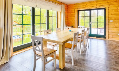 LeonWood_Blockhaus_Finnari_2002K_06_Esstisch_rgb